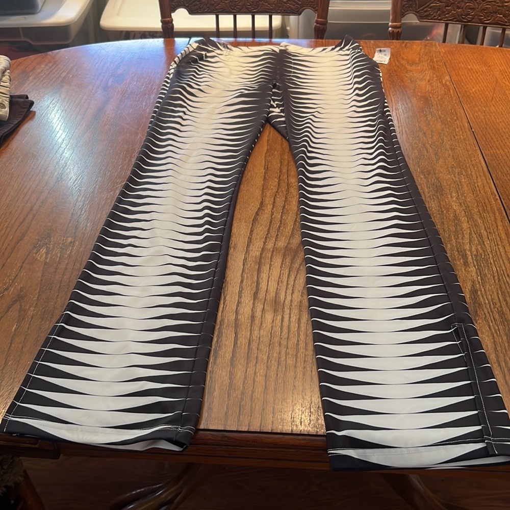 Akira Fun Zebra Print Pants With Slit At Cuff Bottom XL - Picture 2 of 9